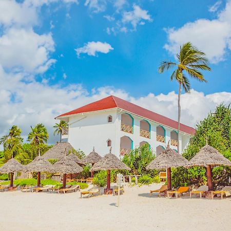 Ahg Sun Bay Mlilile Beach Hotel マテムウェ エクステリア 写真