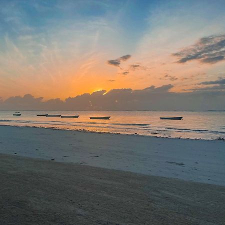 Ahg Sun Bay Mlilile Beach Hotel マテムウェ エクステリア 写真