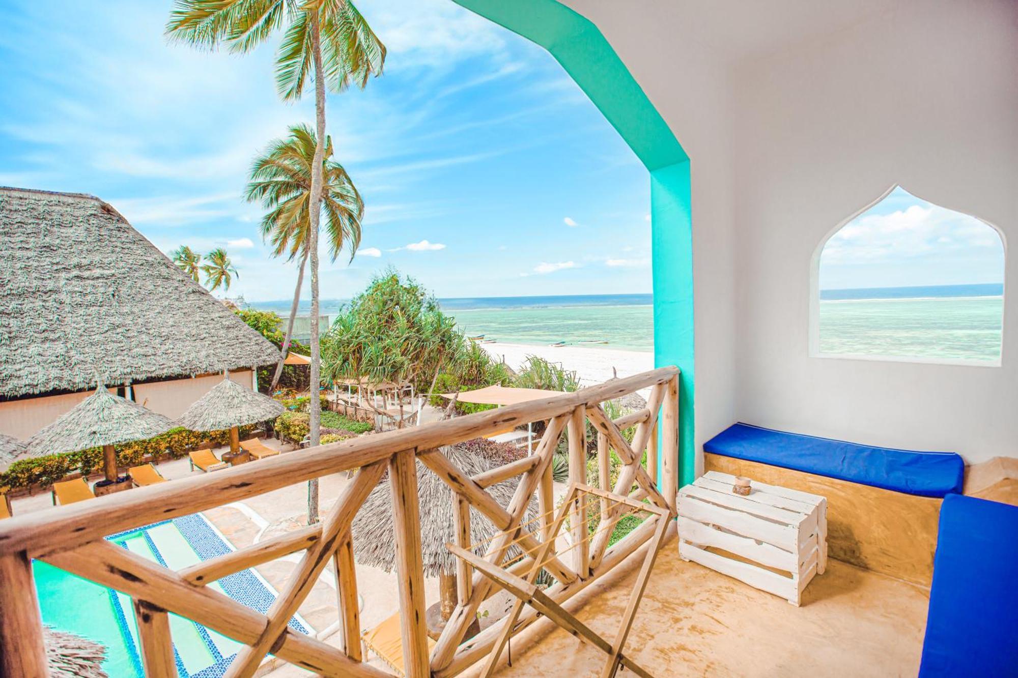 Ahg Sun Bay Mlilile Beach Hotel マテムウェ エクステリア 写真
